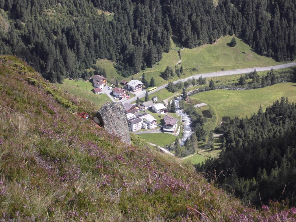 Haus Waldheim Hotel Sankt Leonhard im Pitztal Exterior foto