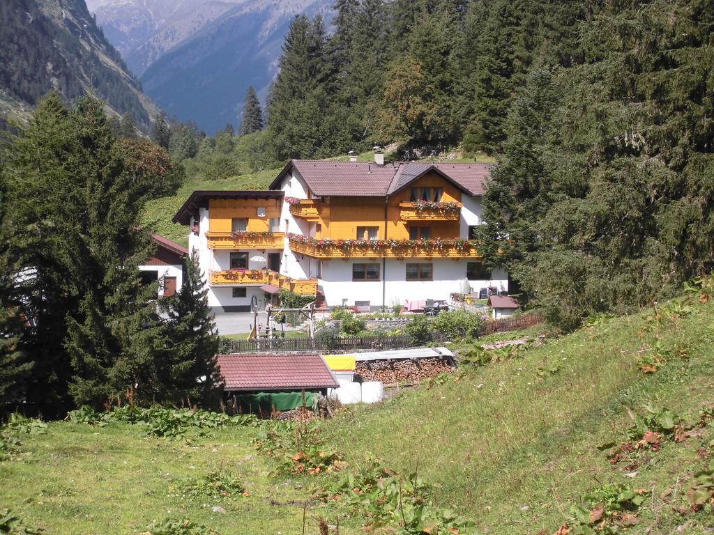 Haus Waldheim Hotel Sankt Leonhard im Pitztal Exterior foto