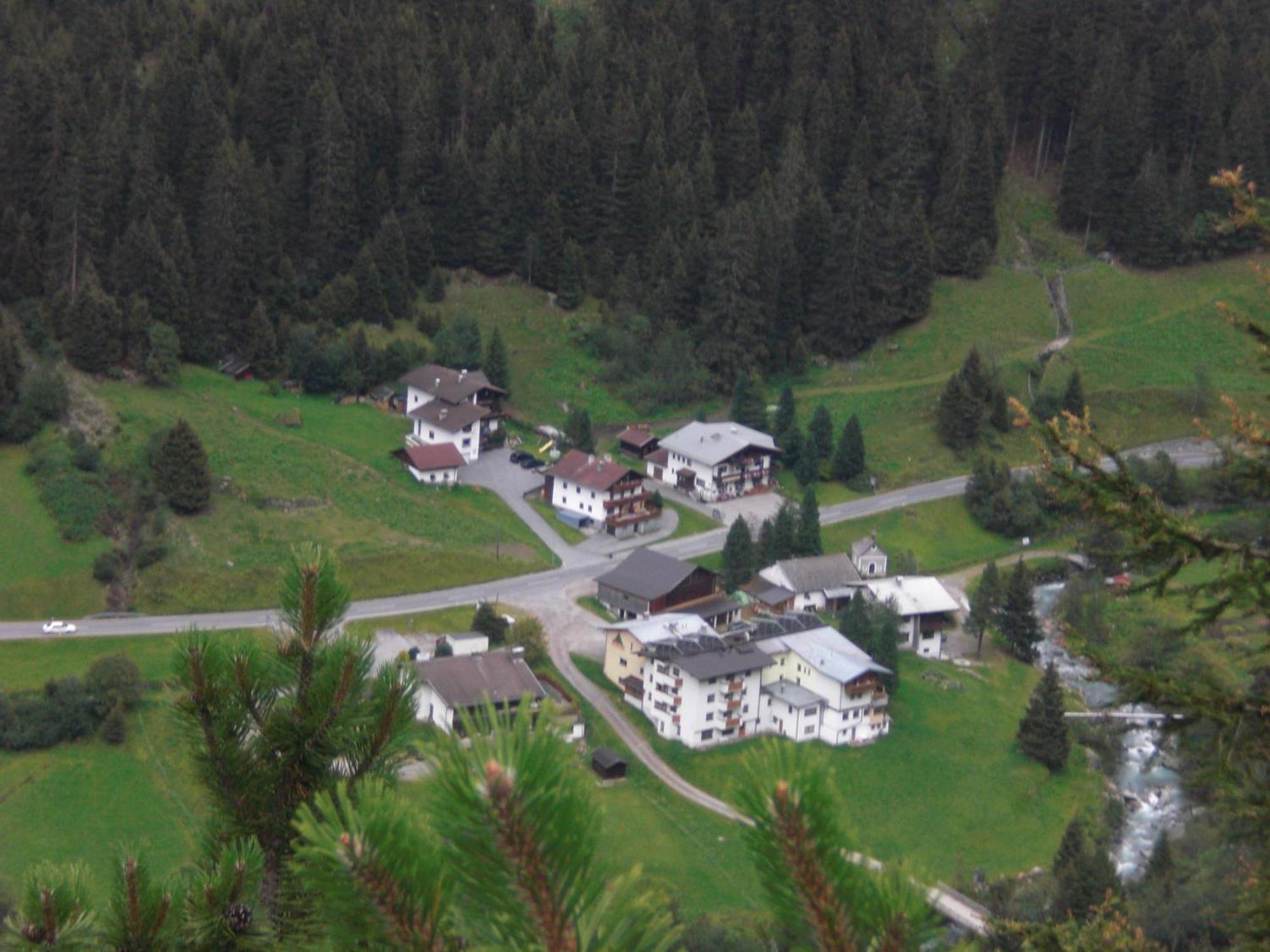 Haus Waldheim Hotel Sankt Leonhard im Pitztal Exterior foto